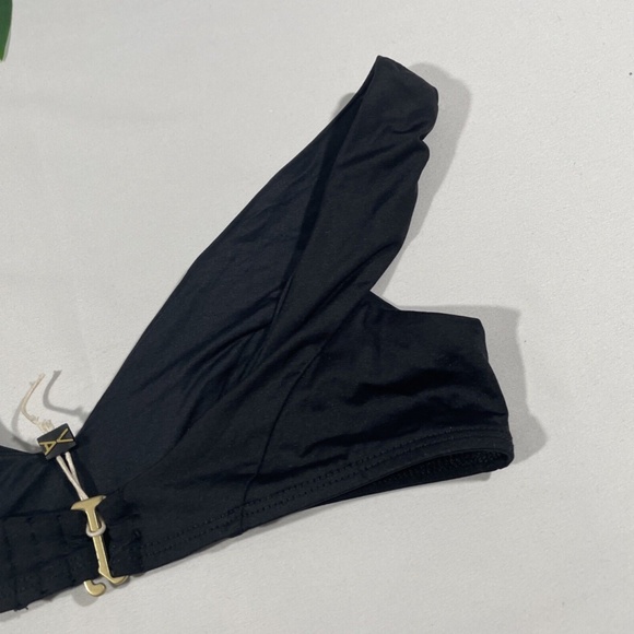 NEW Vitamin A Off Shoulder Capri Bikini Top in Black [SZ Small‎ S/6] - Picture 8 of 12